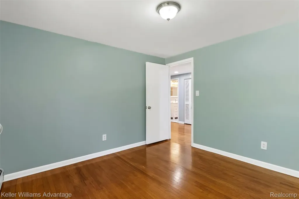 6711 Woodside Trail West Bloomfield Charter Township MI 48322