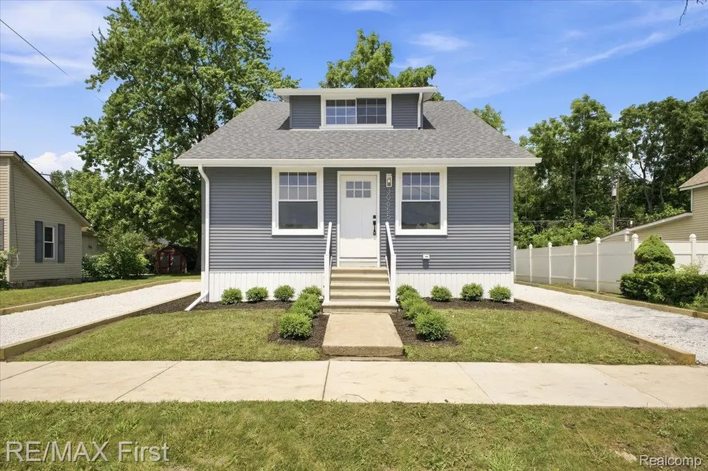 30655 Elk Street New Haven Village MI 48048