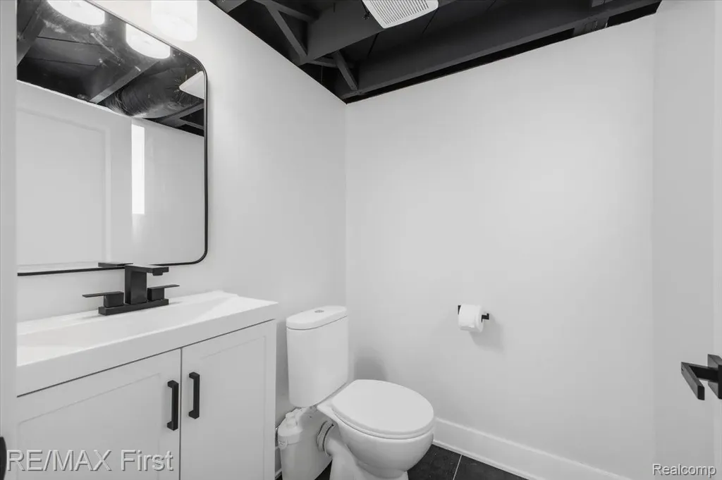 30655 Elk Street New Haven Village MI 48048