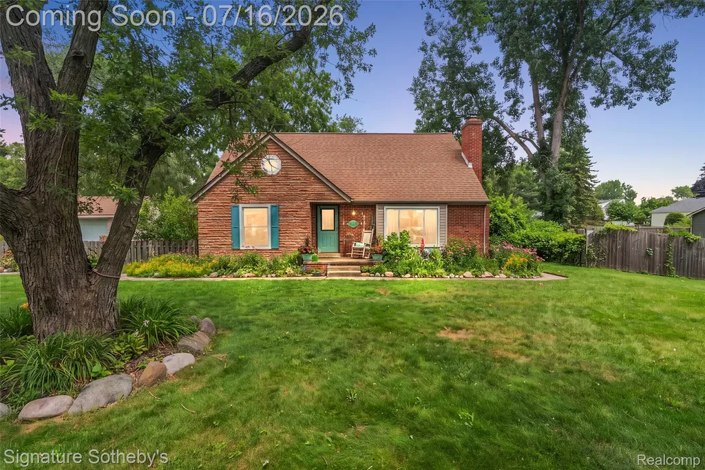 28300 Oakley Street Livonia City MI 48154