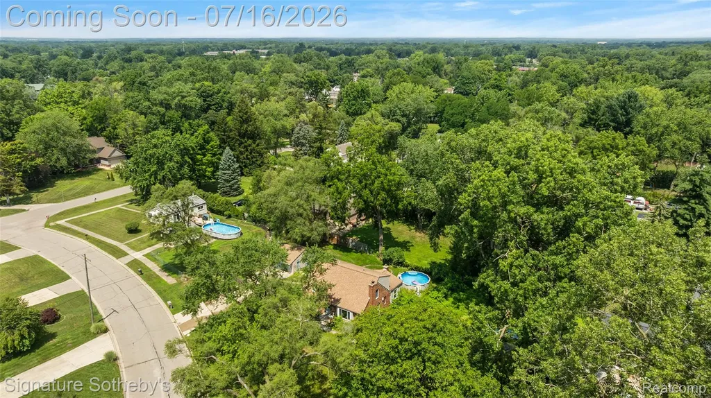 28300 Oakley Street Livonia City MI 48154
