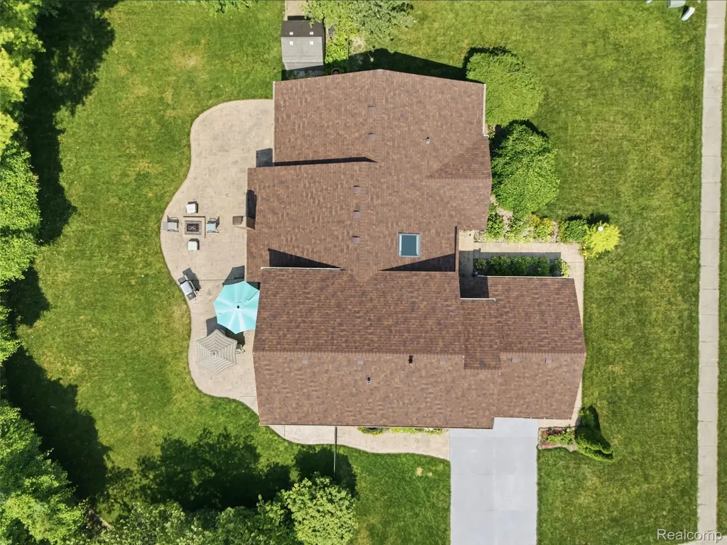 14751 Ashton Lane Shelby Charter Township MI 48315