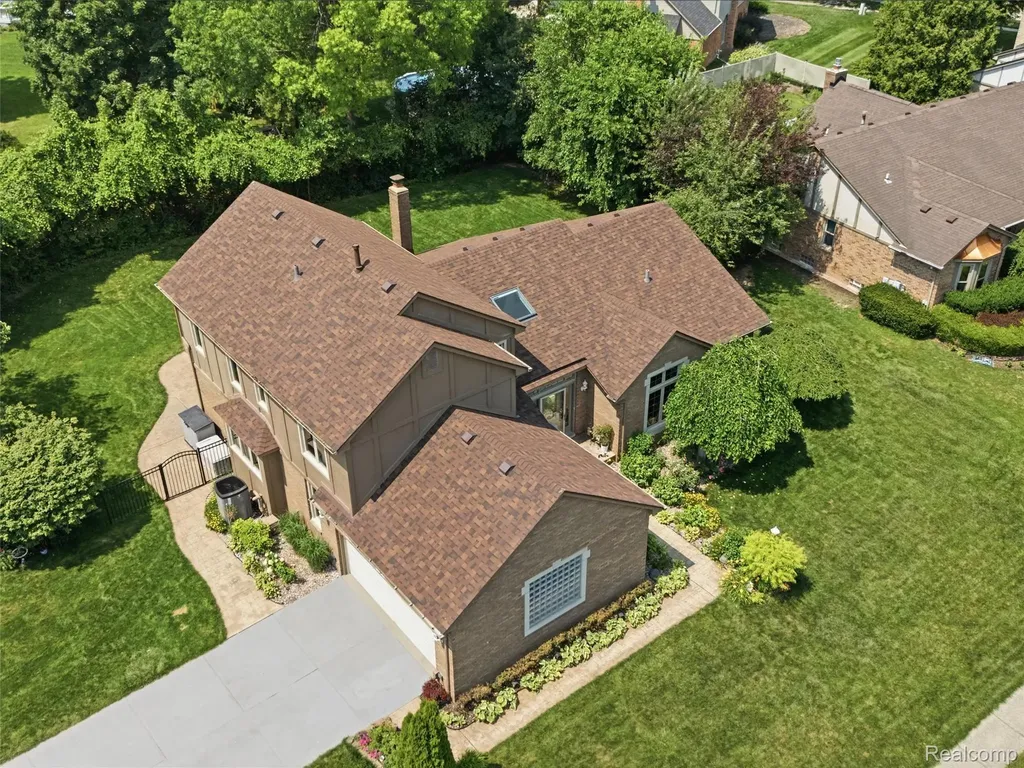 14751 Ashton Lane Shelby Charter Township MI 48315