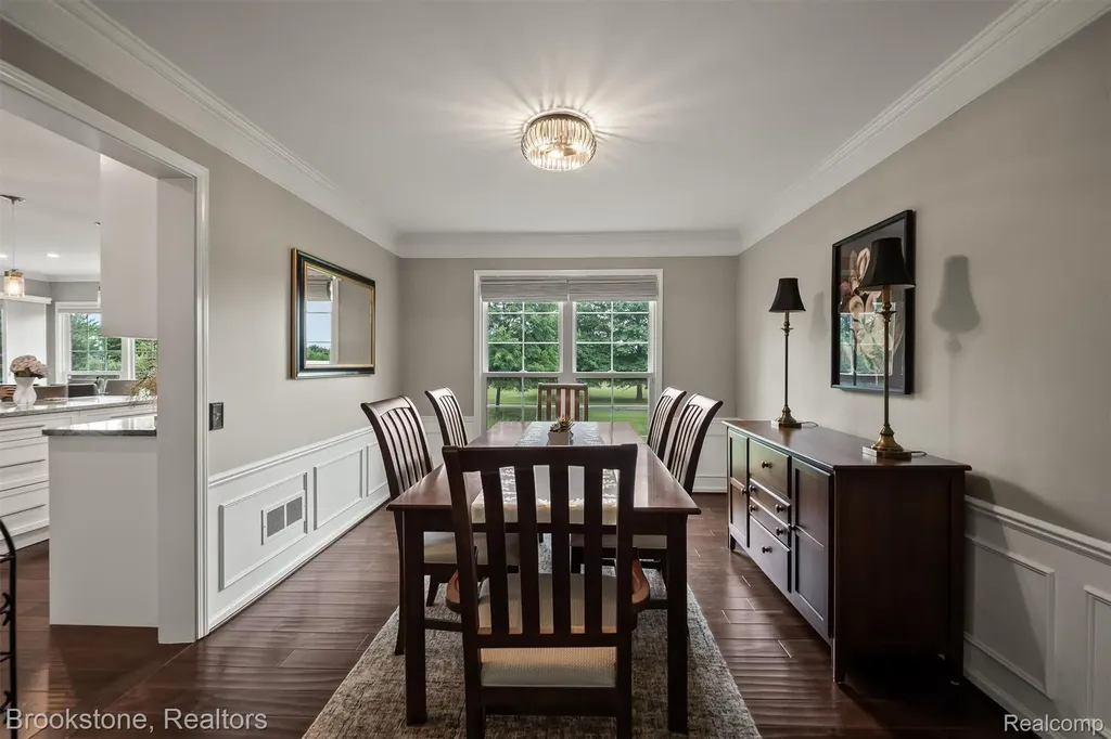 1694 Foresthill Drive Rochester Hills City MI 48306