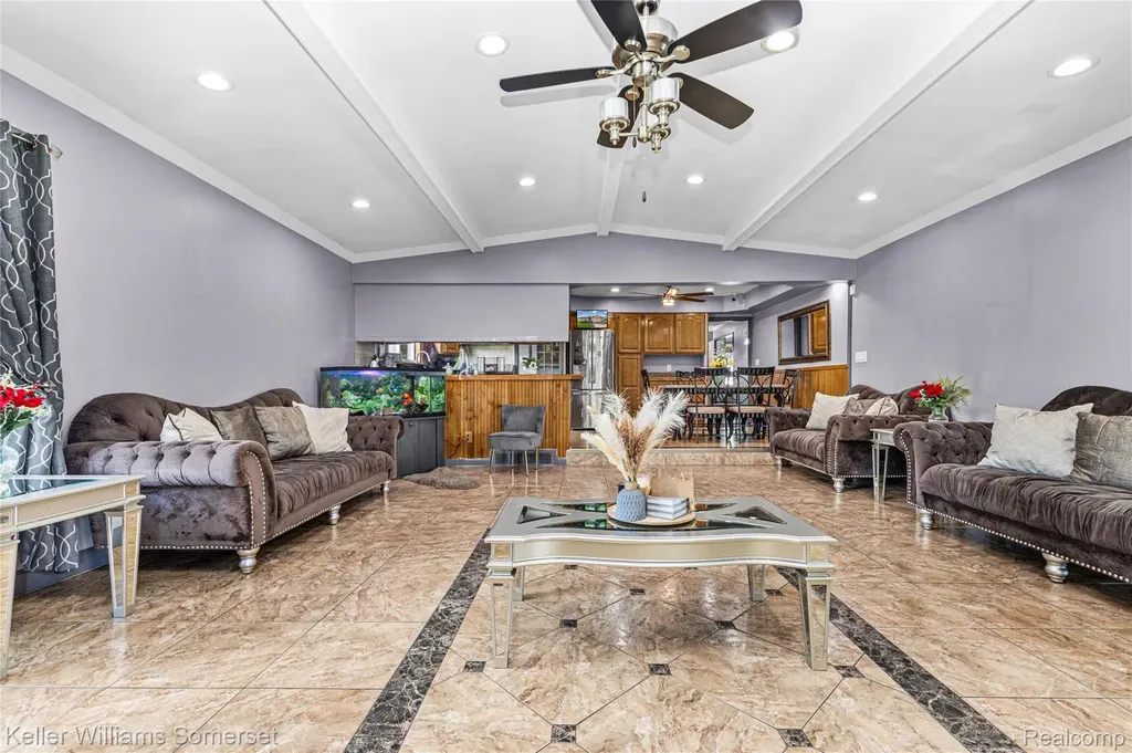 36221 Pickwick Court Sterling Heights City MI 48310