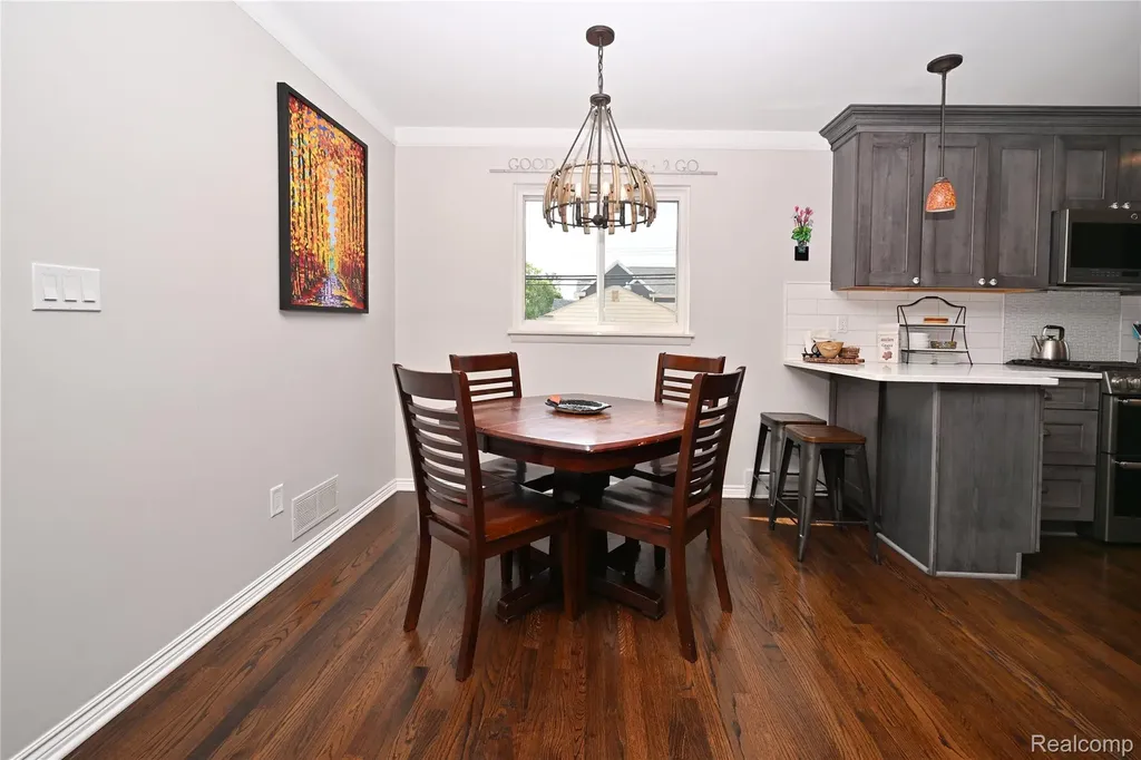 3803 Linwood Avenue Royal Oak City MI 48073