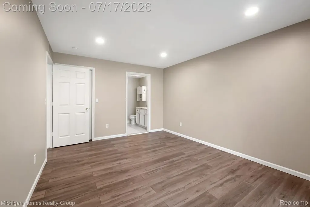 14540 Holborn Drive Sterling Heights City MI 48313