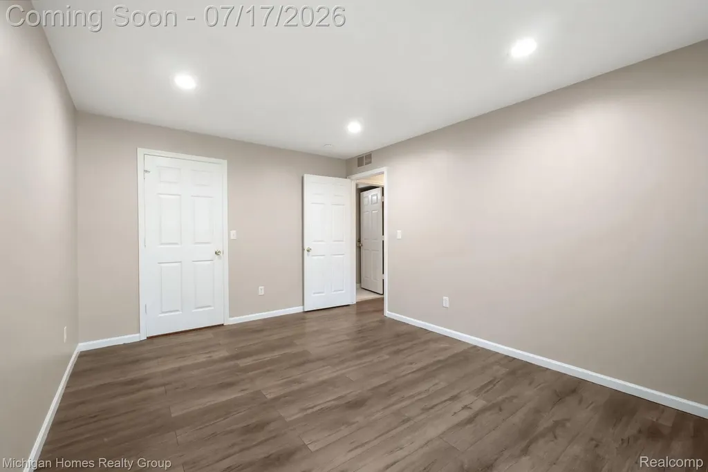 14540 Holborn Drive Sterling Heights City MI 48313