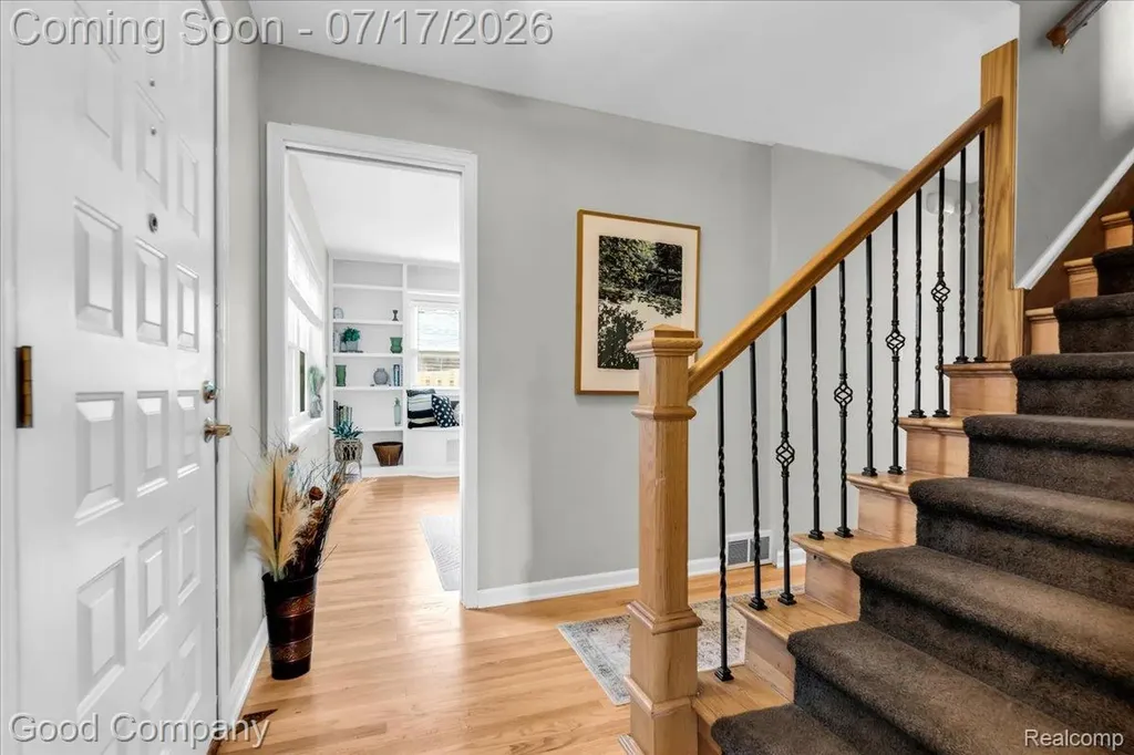 231 N Vermont Avenue Royal Oak City MI 48067
