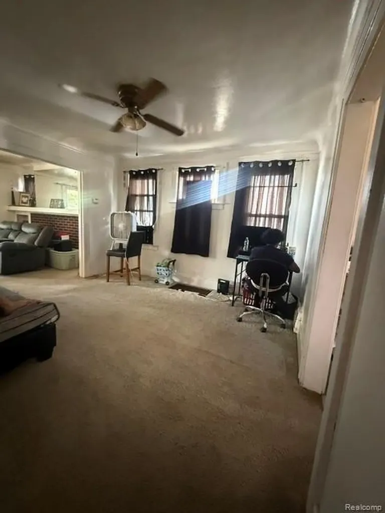 10325 Crocuslawn Street Detroit City MI 48204