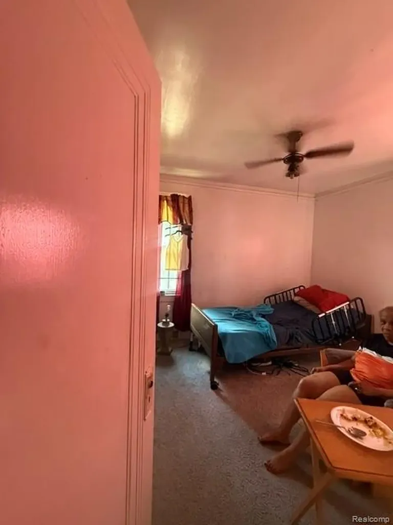 10325 Crocuslawn Street Detroit City MI 48204