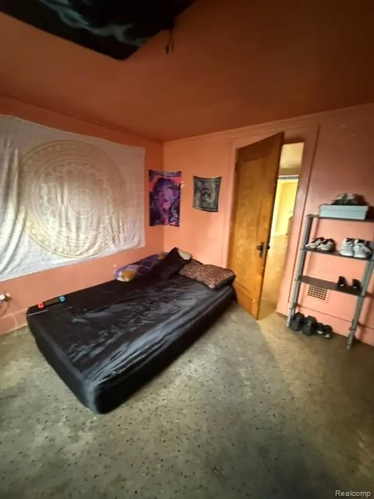 10325 Crocuslawn Street Detroit City MI 48204