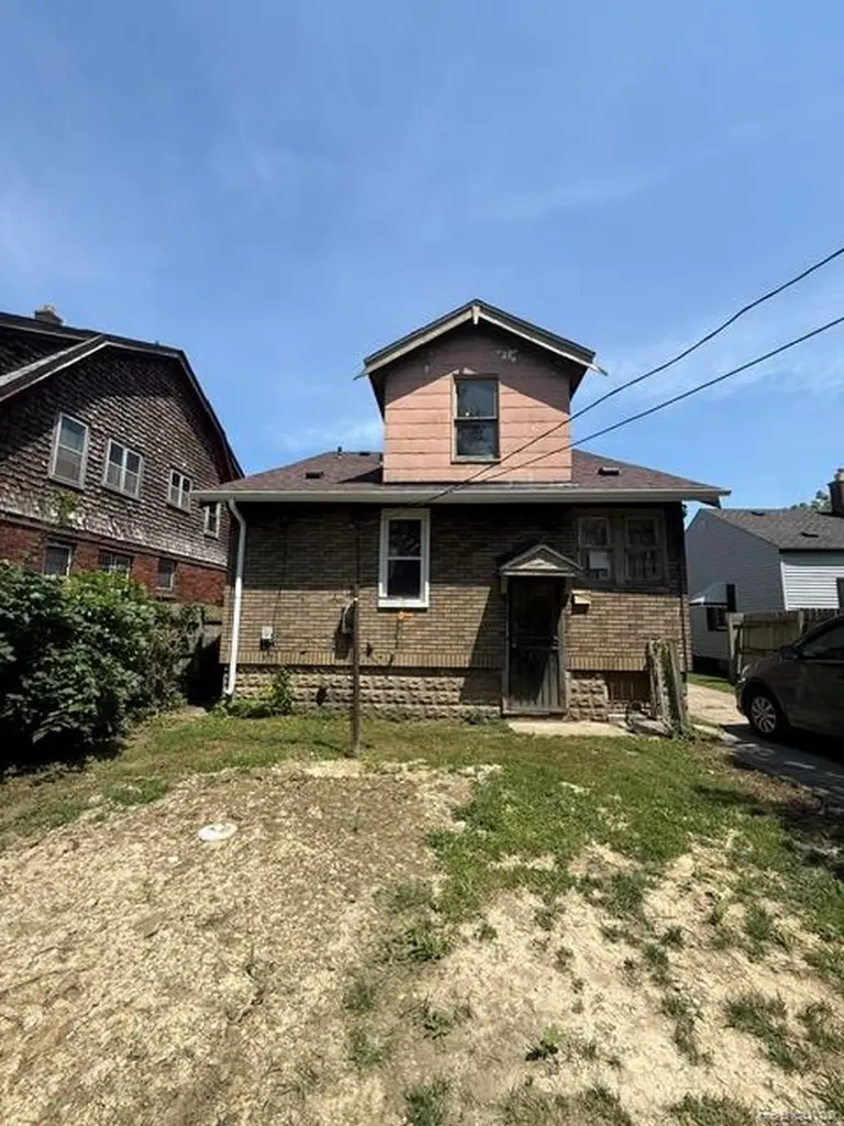 10325 Crocuslawn Street Detroit City MI 48204