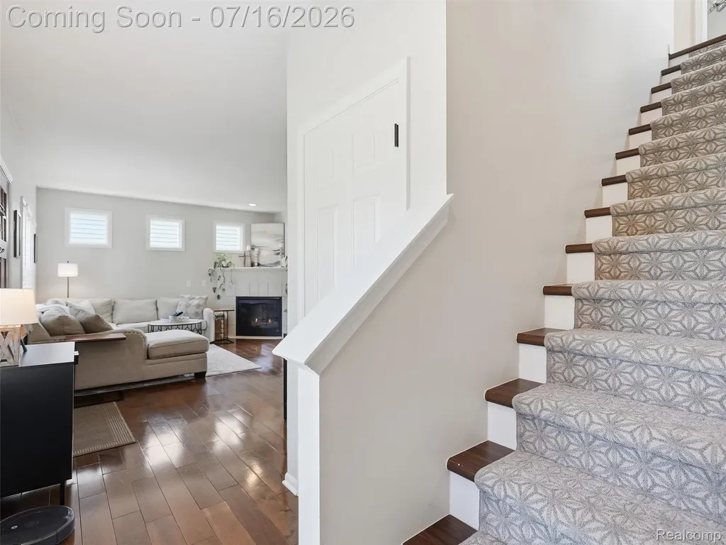 122 N Kenwood Avenue Royal Oak City MI 48067