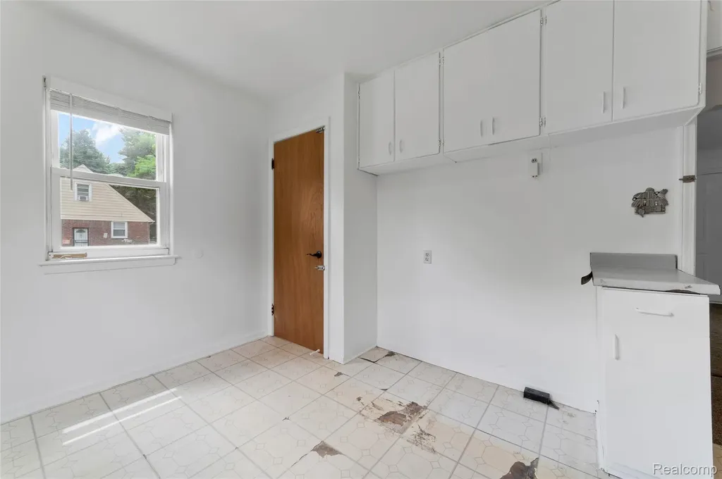 12000 Bramell Detroit City MI 48239