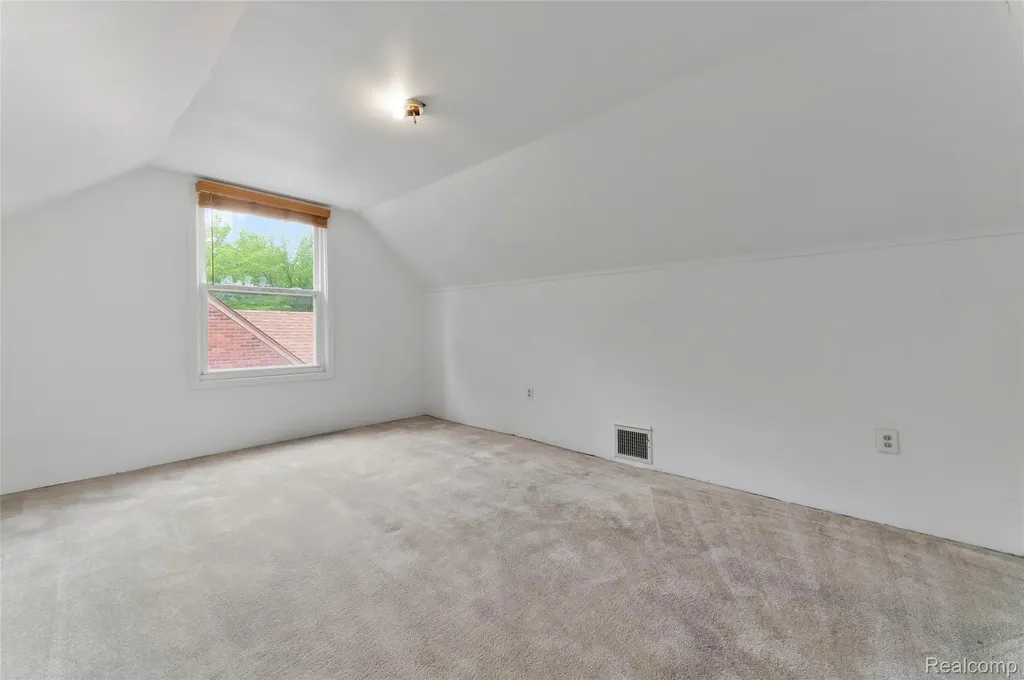 12000 Bramell Detroit City MI 48239