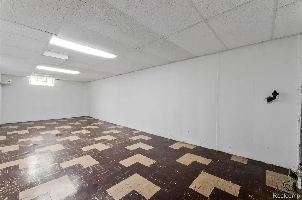12000 Bramell Detroit City MI 48239