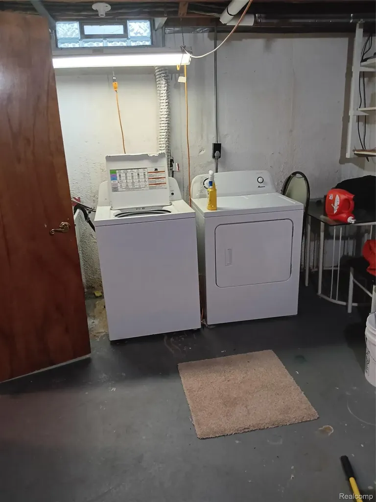 5980 Alan Drive E Brighton Township MI 48116