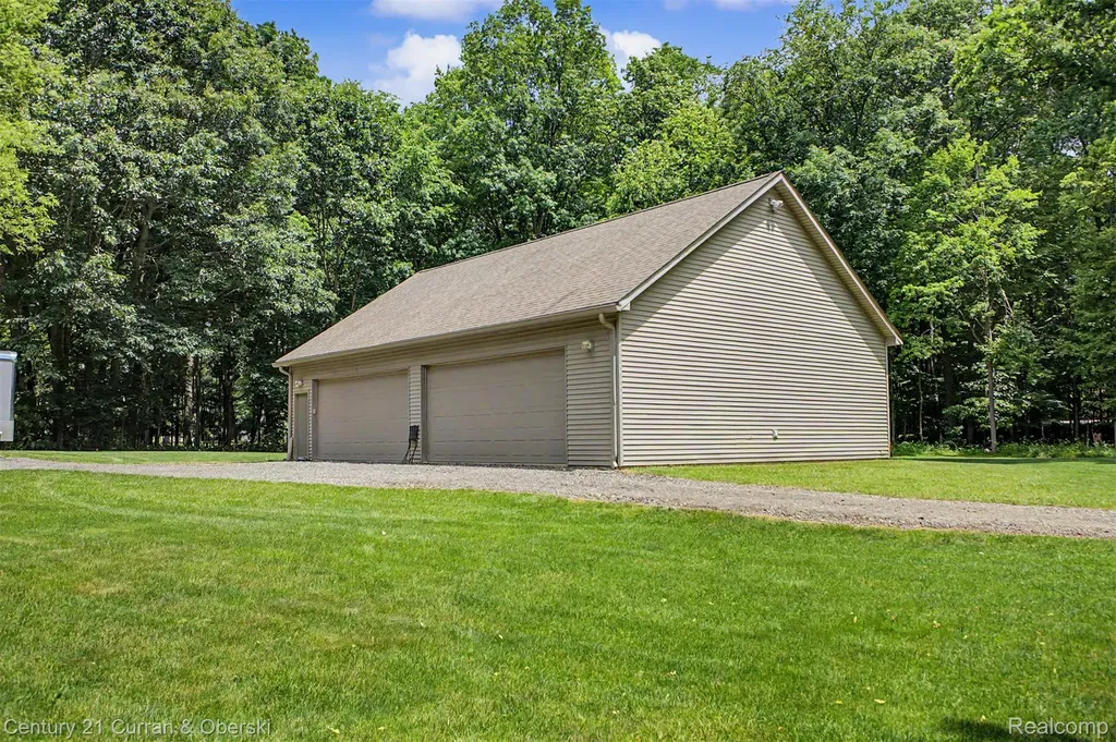 11349 Philway Court Brighton Township MI 48114
