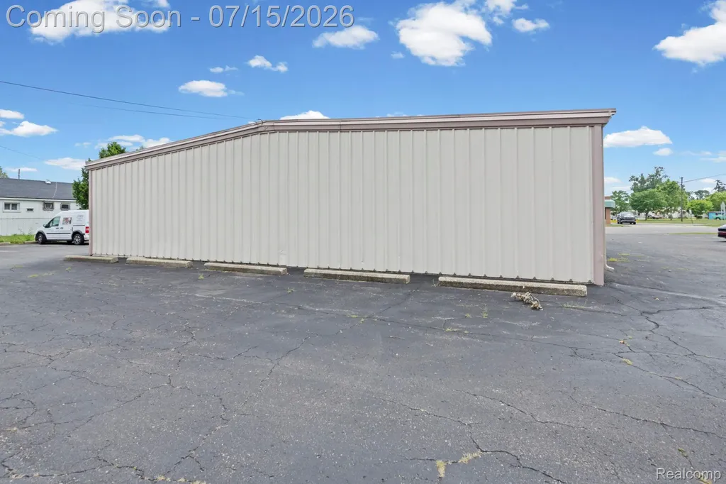 13238 Dix Toledo Road Southgate City MI 48195