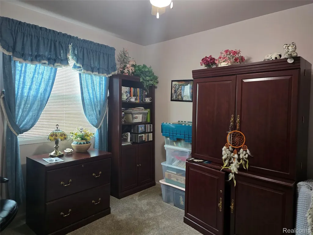 21411 Jefferson Street Farmington City MI 48336