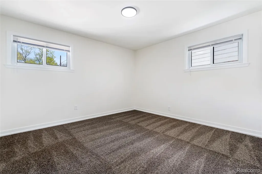 19420 Woodmont Street Harper Woods City MI 48225