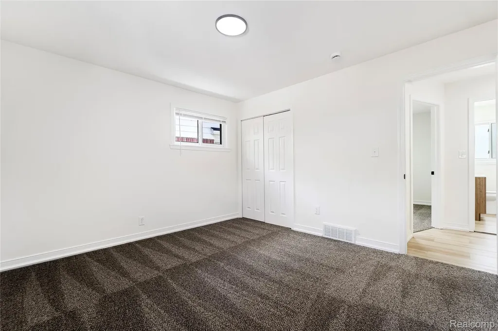19420 Woodmont Street Harper Woods City MI 48225