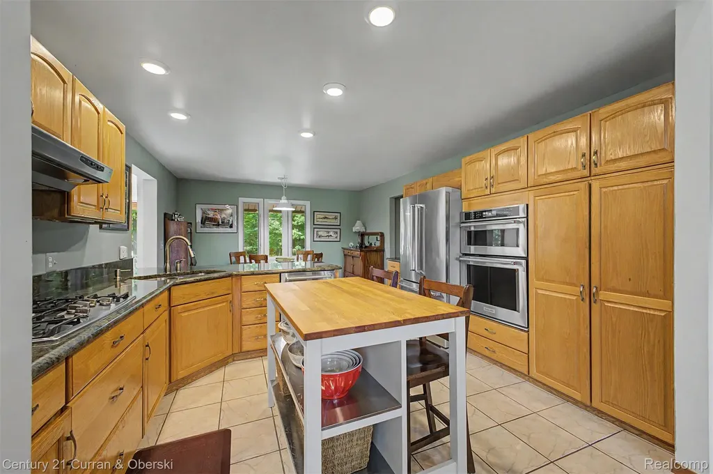 11349 Philway Court Brighton Township MI 48114