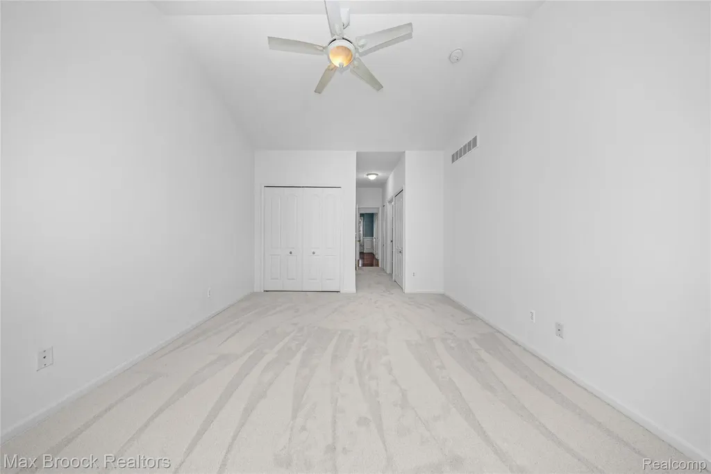 1723 Pine Forest Drive Commerce Charter Township MI 48390
