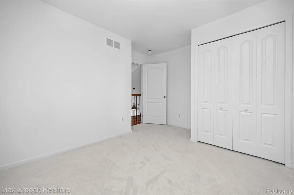 1723 Pine Forest Drive Commerce Charter Township MI 48390