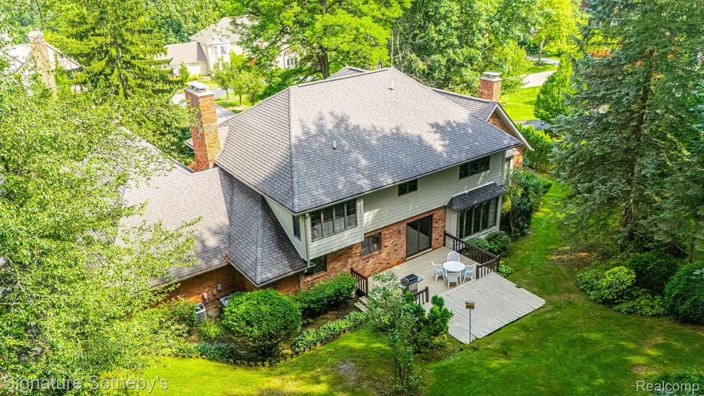 251 Woodwind Drive Bloomfield Hills City MI 48304
