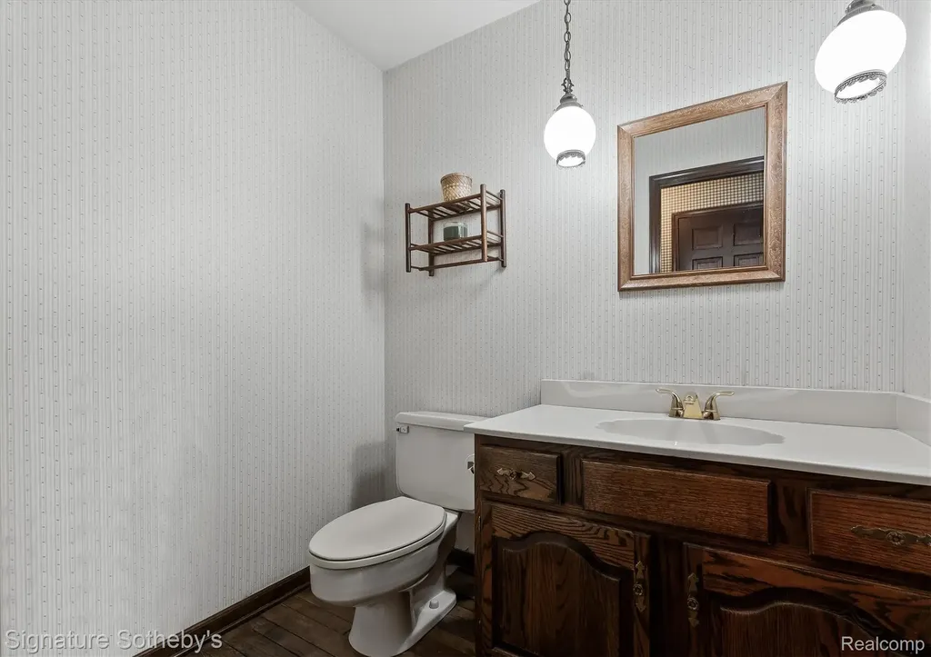 251 Woodwind Drive Bloomfield Hills City MI 48304