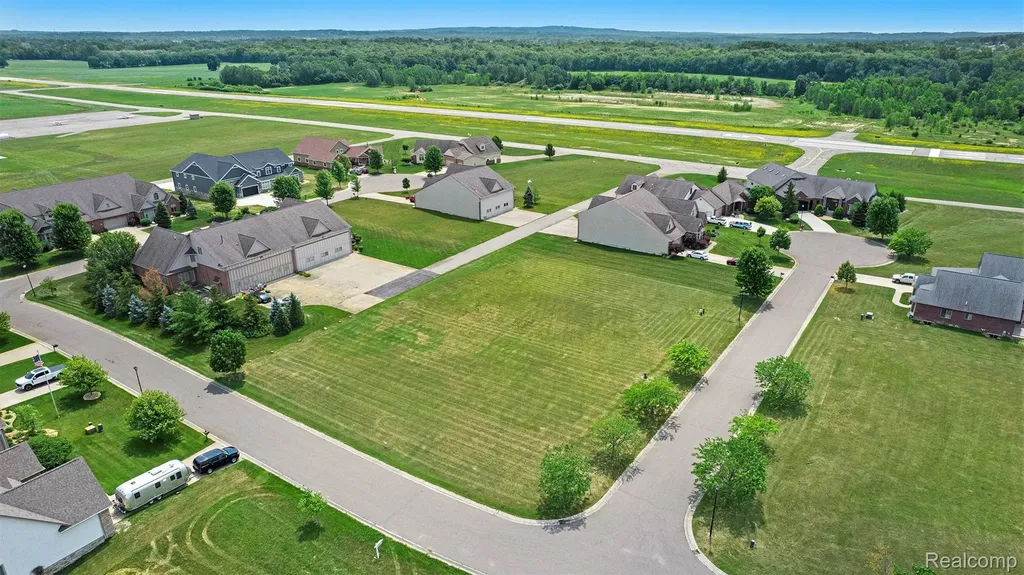 15051 Poberezny Court Fenton Charter Township MI 48451