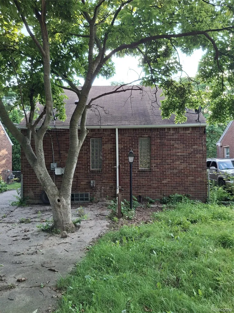 20242 Joann Street Detroit City MI 48205