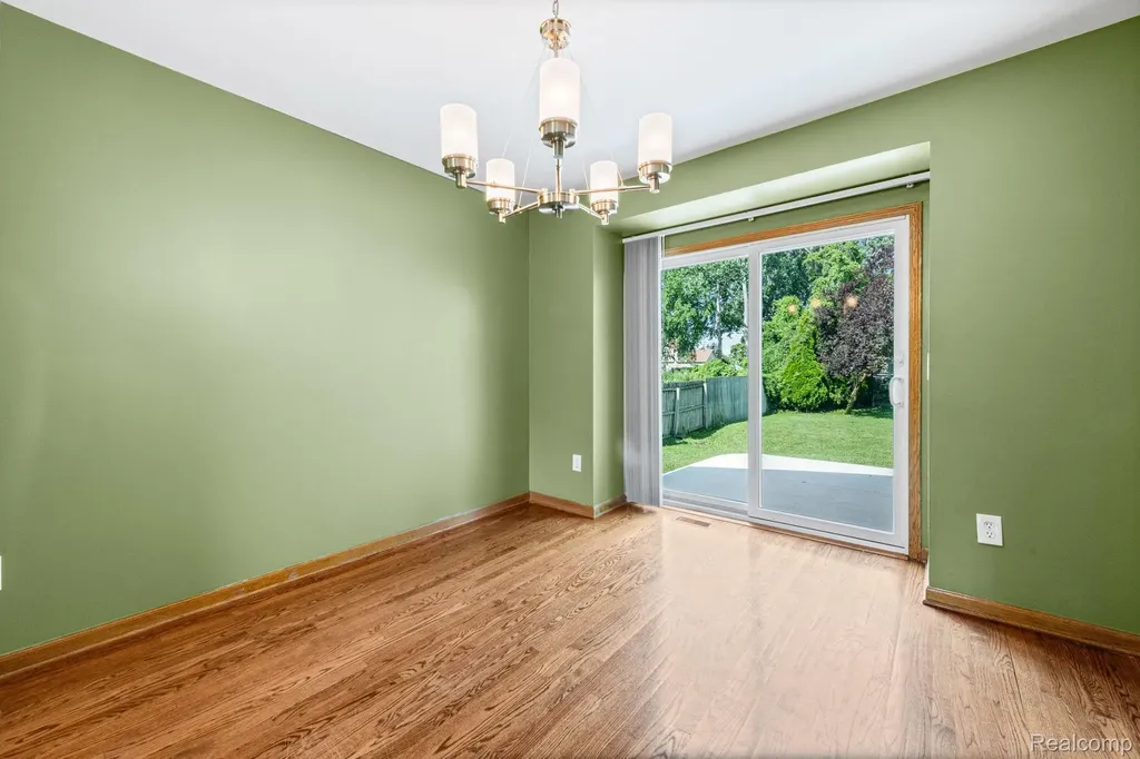 50583 Pembroke Drive Chesterfield Township MI 48047