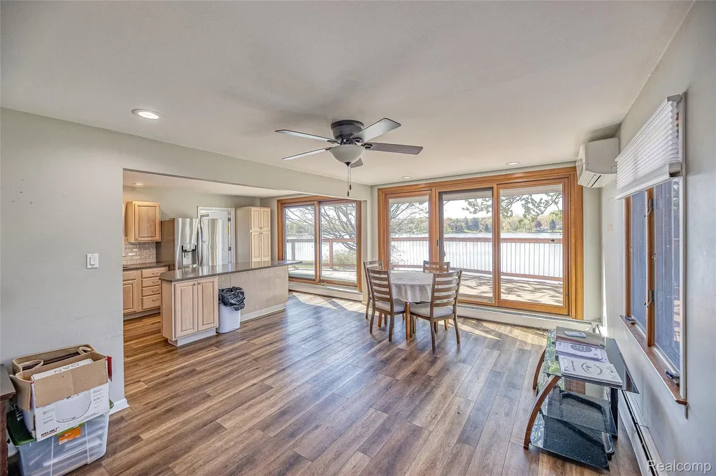 2855 Farmers Creek Road Metamora Village MI 48455