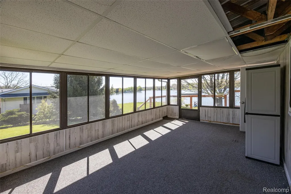 2855 Farmers Creek Road Metamora Village MI 48455