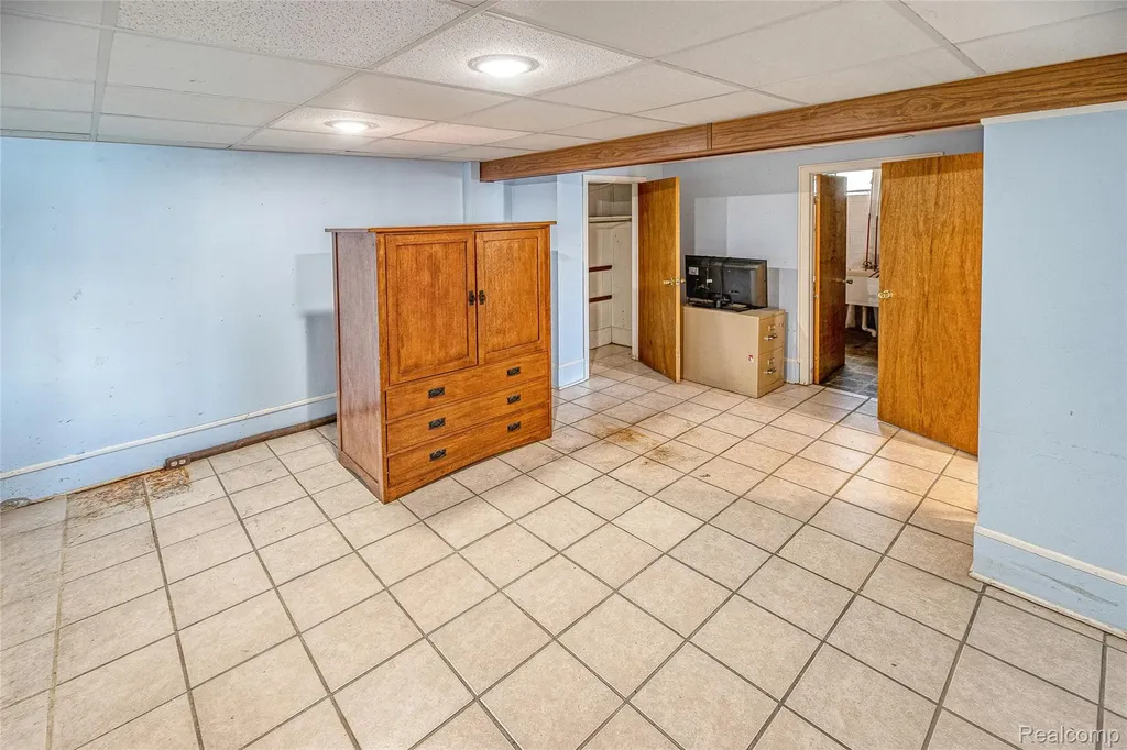2855 Farmers Creek Road Metamora Village MI 48455