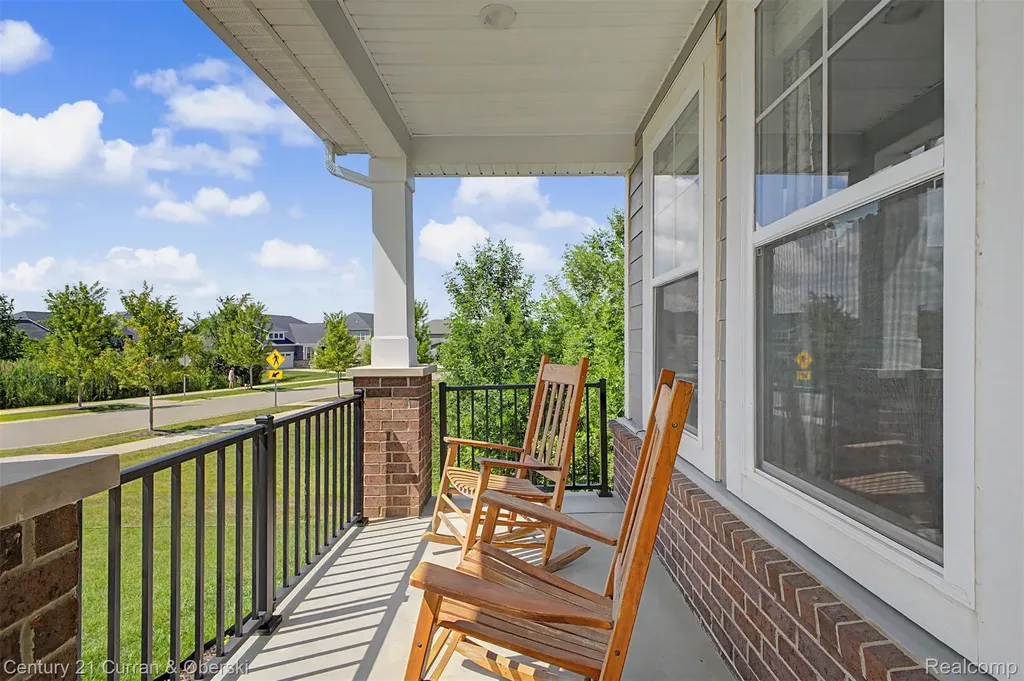 24256 Oak Ridge Boulevard Lyon Charter Township MI 48178