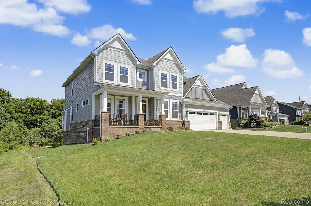 24256 Oak Ridge Boulevard Lyon Charter Township MI 48178