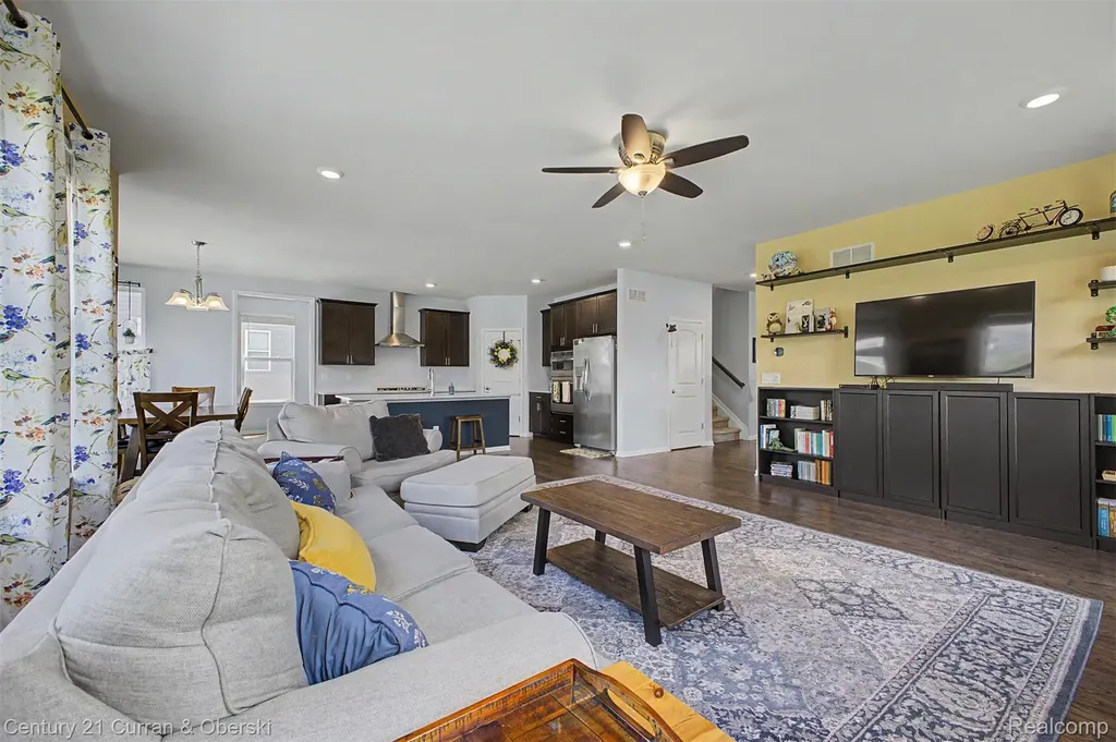 24256 Oak Ridge Boulevard Lyon Charter Township MI 48178