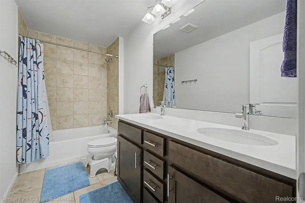 24256 Oak Ridge Boulevard Lyon Charter Township MI 48178