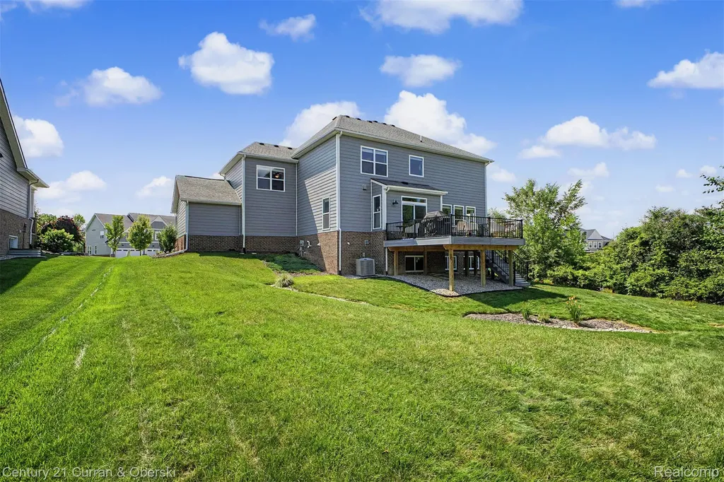 24256 Oak Ridge Boulevard Lyon Charter Township MI 48178