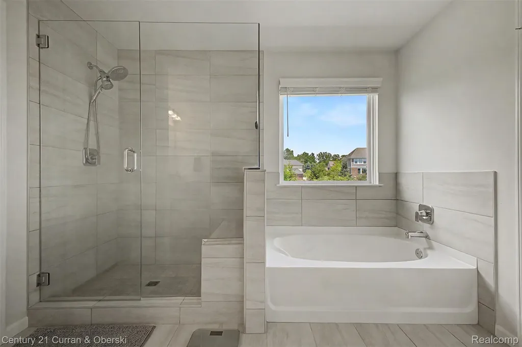 24256 Oak Ridge Boulevard Lyon Charter Township MI 48178