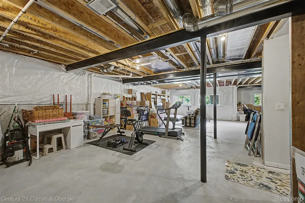 24256 Oak Ridge Boulevard Lyon Charter Township MI 48178