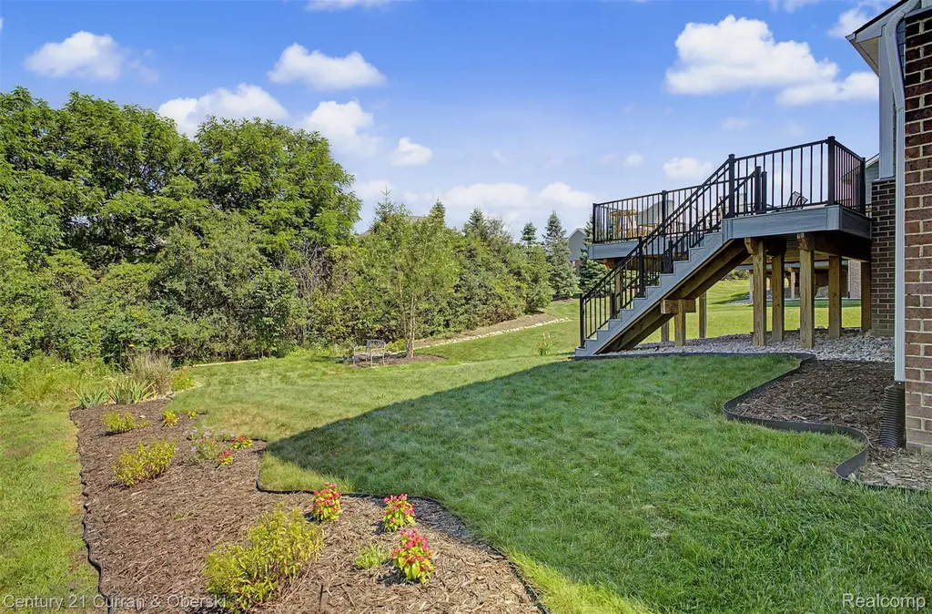 24256 Oak Ridge Boulevard Lyon Charter Township MI 48178