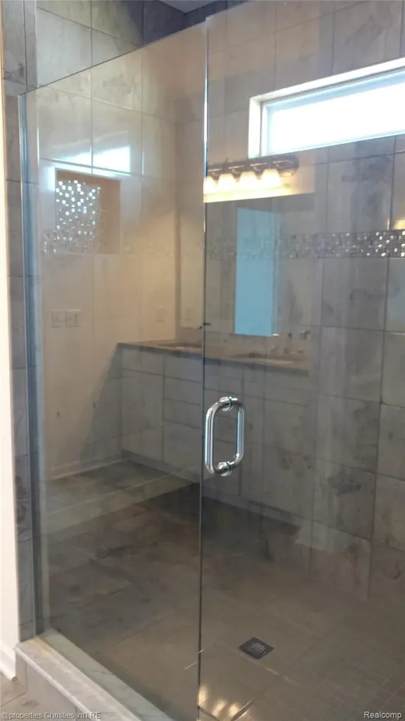 22150 Donnas Drive Lyon Charter Township MI 48178