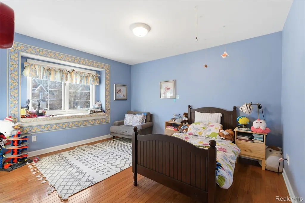 28690 Wintergreen Court Farmington Hills City MI 48331
