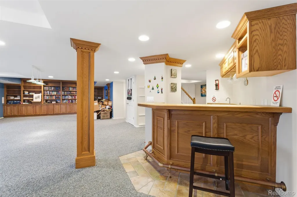28690 Wintergreen Court Farmington Hills City MI 48331