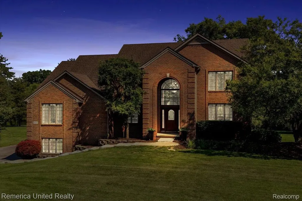 9438 Deer Creek Court Brighton Township MI 48114